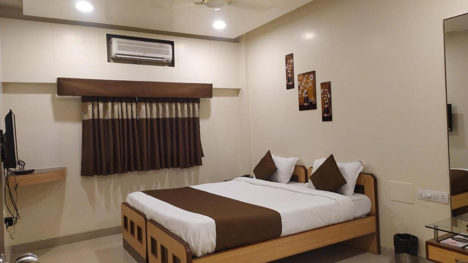 Aquarius Resort Gorhe Khurd Екстер'єр фото